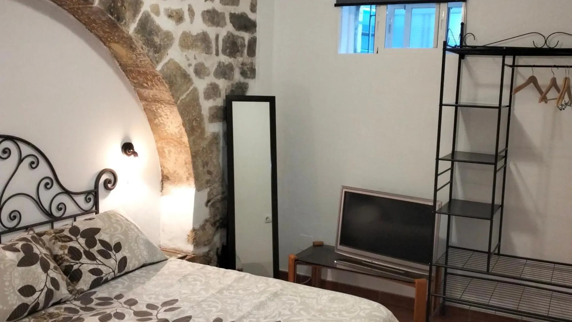 Alojamiento Mercado De Abastos Ubeda  Apartment Ubeda (Andalucia)